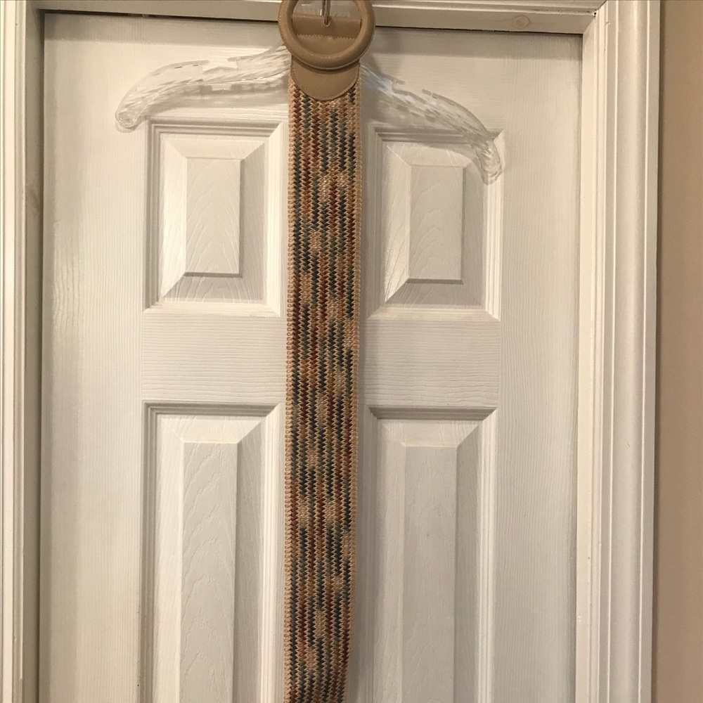 Belt - Picture 1 of 5